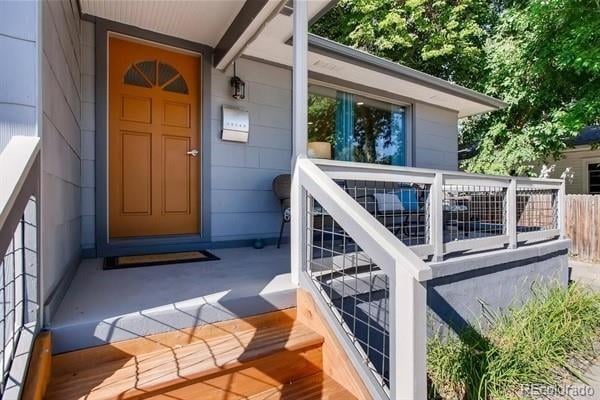 853 7th St, Loveland, CO 80537