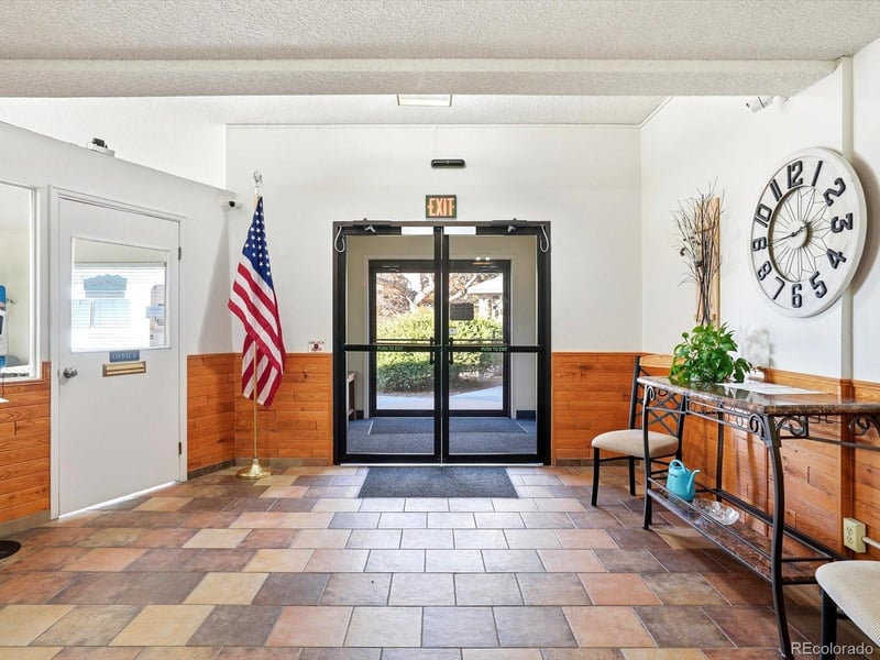 1383 W 88th Ave #208, Thornton, CO 80260
