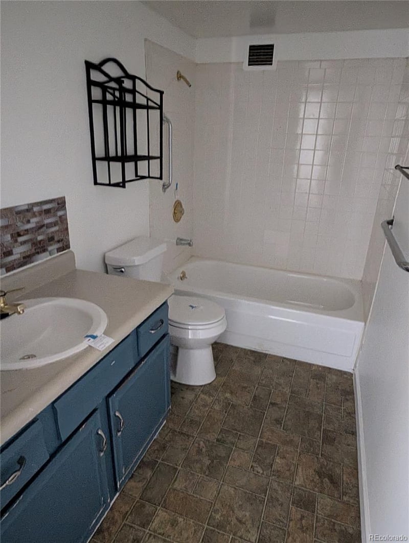 13691 Marina Dr #310, Aurora, CO 80014