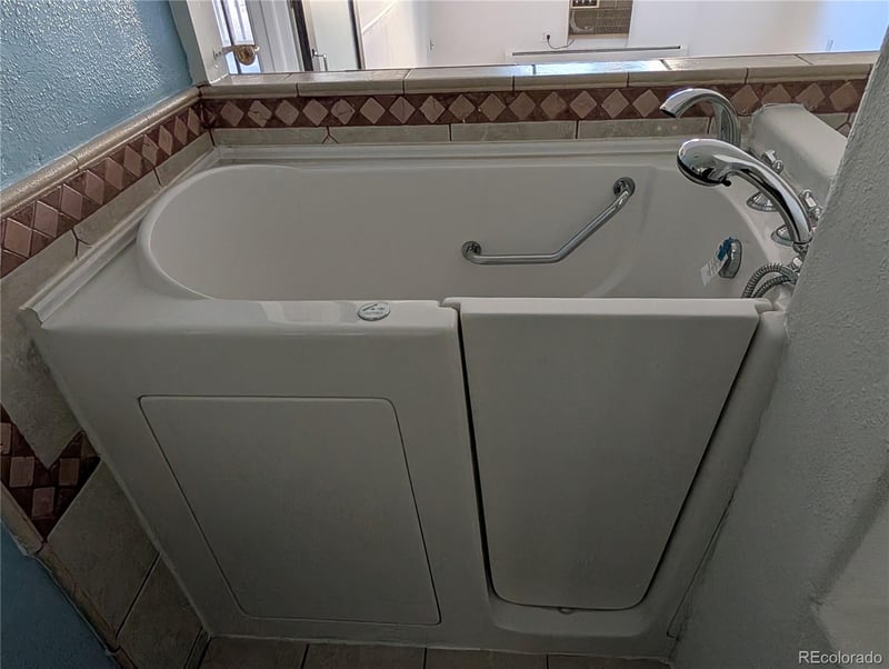 13691 Marina Dr #310, Aurora, CO 80014