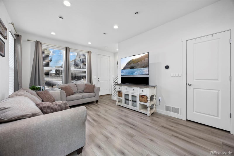 4999 Yampa St, Denver, CO 80249