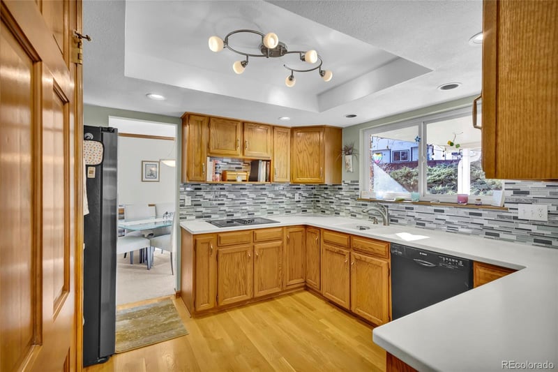 10909 E Maplewood Dr, Englewood, CO 80111