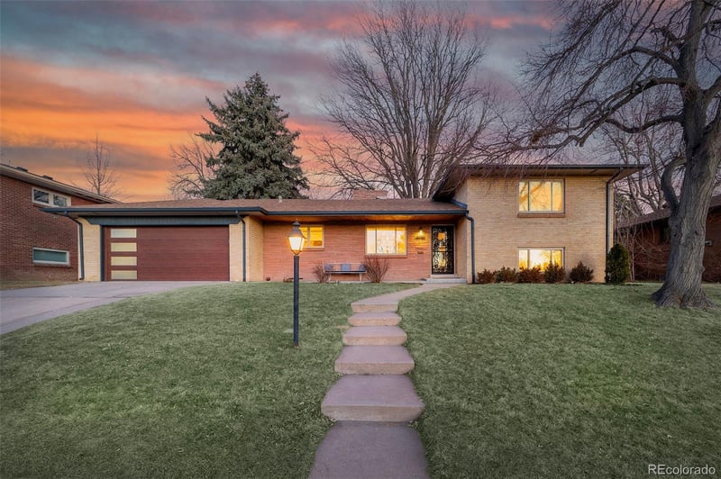 3090 Franklin St, Denver, CO 80210