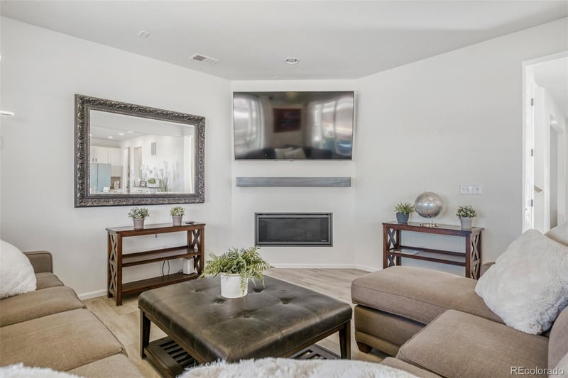 12550 Poplar St, Thornton, CO 80602