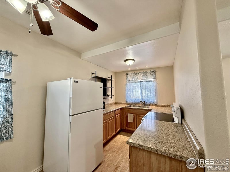 210 Bowman Ave, Holyoke, CO 80734