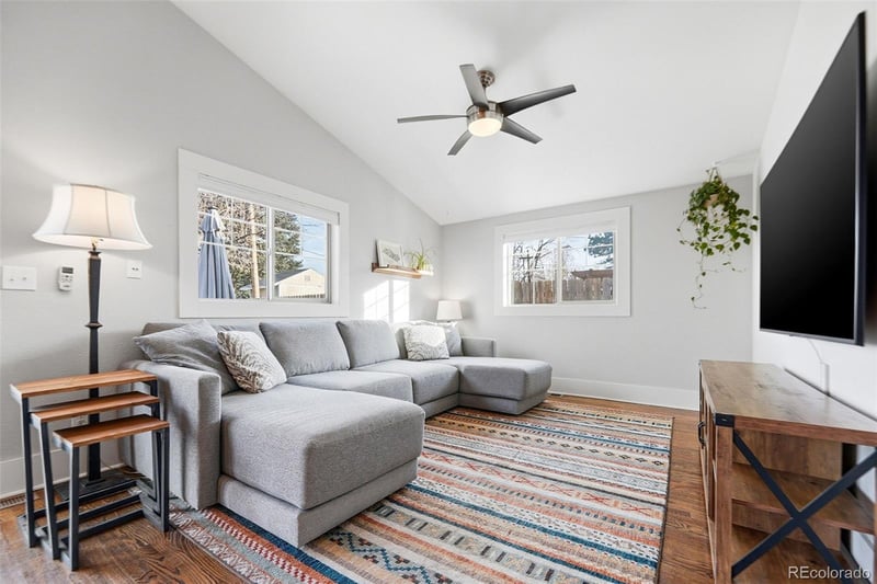 980 Elm St, Denver, CO 80220