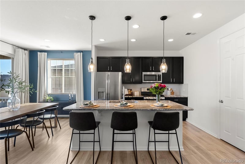 9624 Bellaire Ln, Thornton, CO 80229