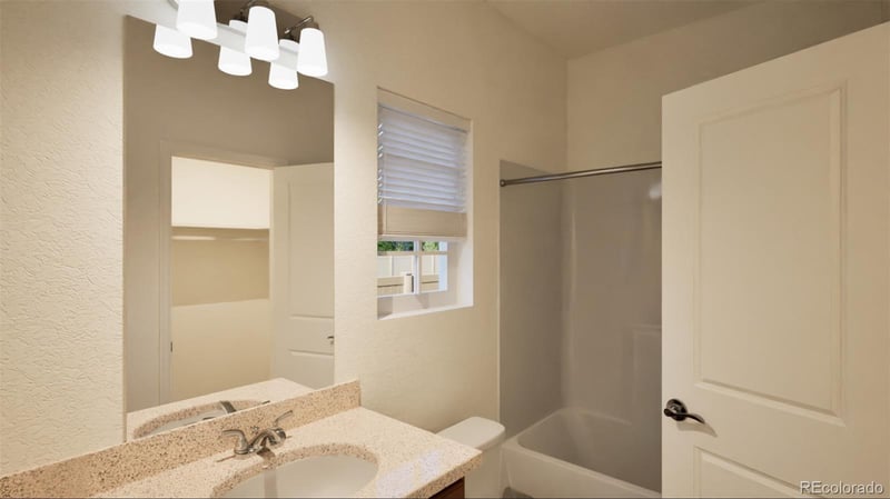 4848 Sicily Ct, Aurora, CO 80019