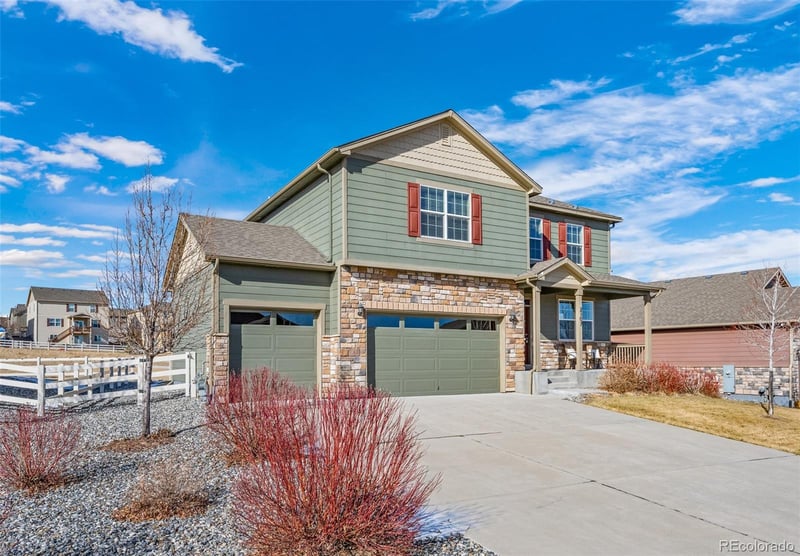 2107 Shadow Creek Dr, Castle Rock, CO 80104