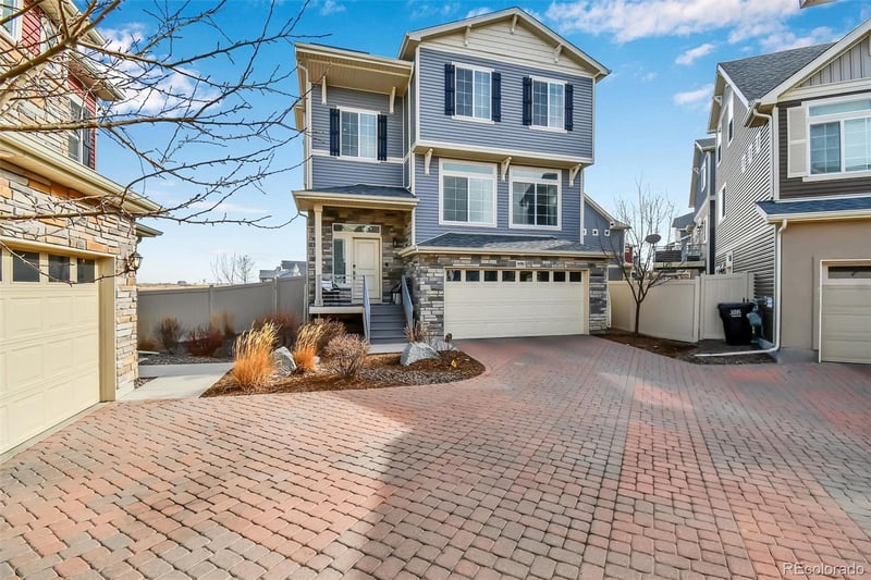 4590 Quemoy St, Aurora, CO 80019