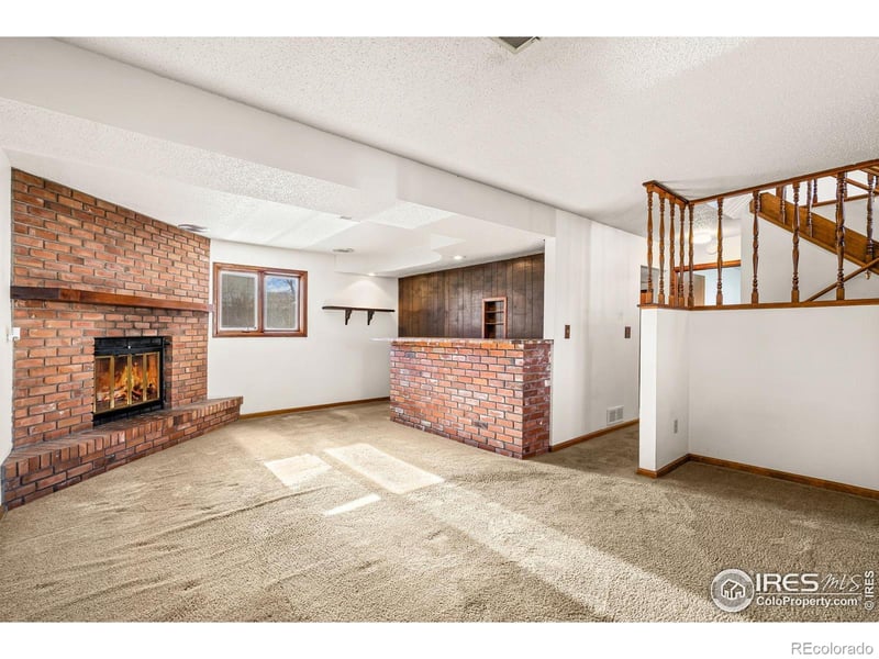 827 Locust St, Windsor, CO 80550