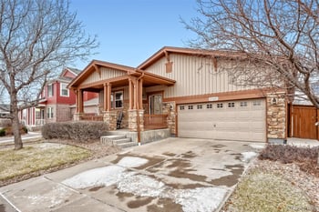 25029 3rd Pl, Aurora, CO 80018