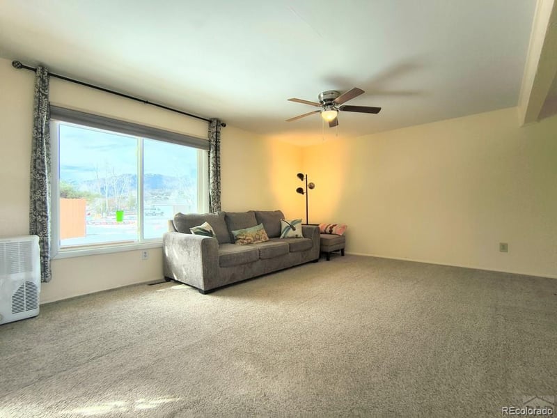 5910 Olympus Ln, Colorado, CO 81019