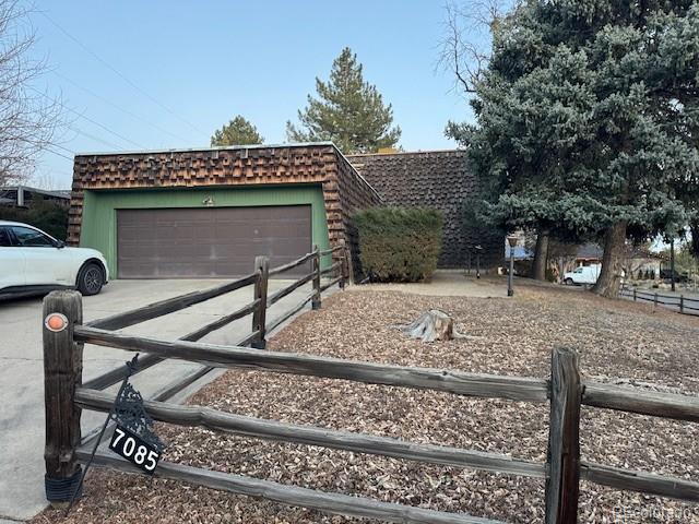 7085 8th Pl, Lakewood, CO 80214