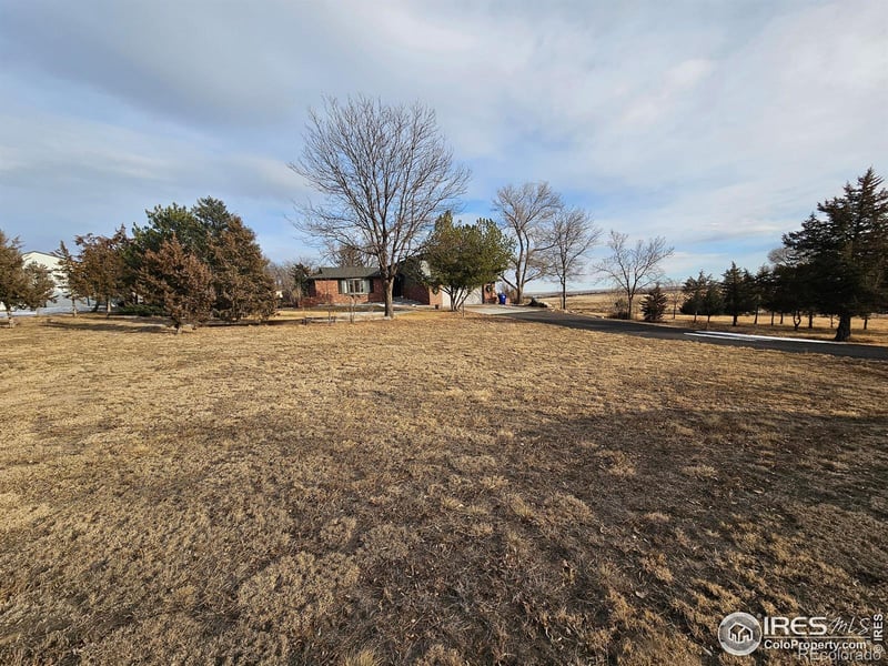 511 Pawnee Dr, Sterling, CO 80751