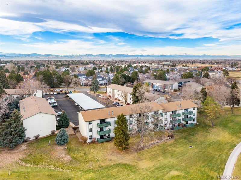 2130 Vaughn Way #205E, Aurora, CO 80014