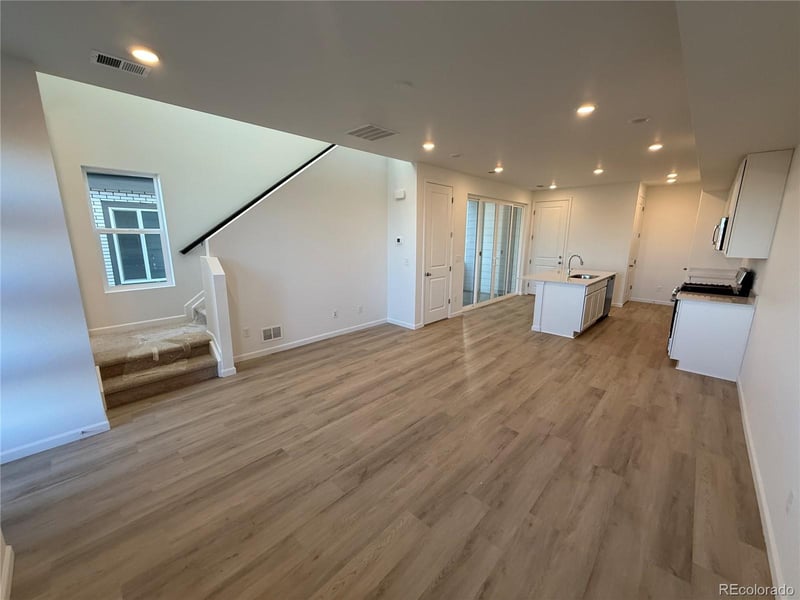 24155 30th Pl, Aurora, CO 80019