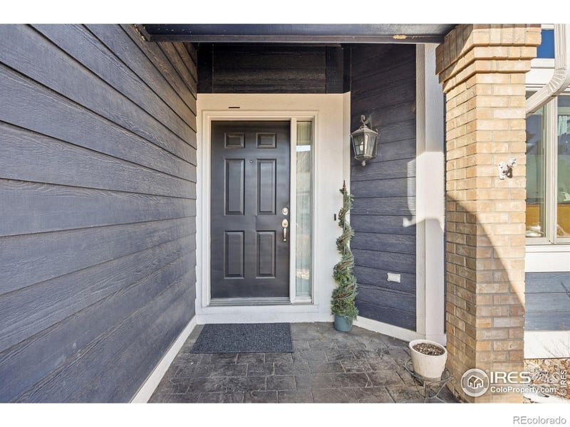 387 Oak Ln, Broomfield, CO 80020