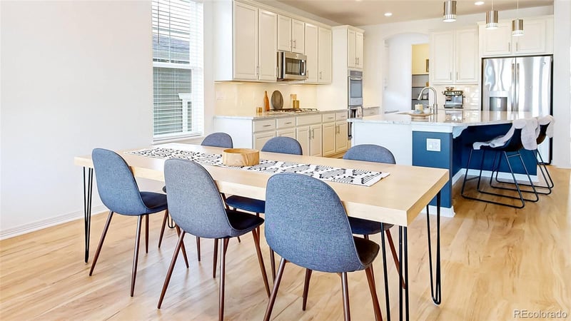19561 W 59th Ave, Golden, CO 80403