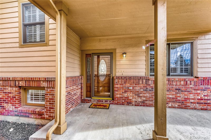 7290 Sundown Cir, Littleton, CO 80120