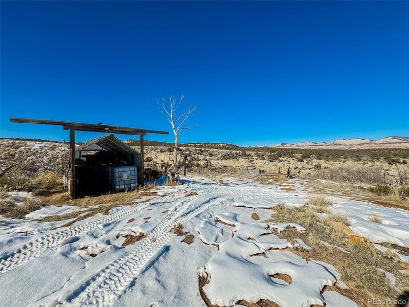 1719 35 1/10 Rd, De Beque, CO 81630