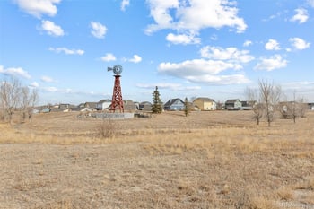 2773 Rose Hill St, Strasburg, CO 80136