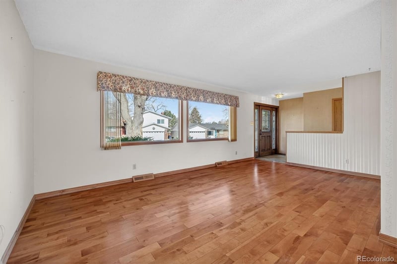 12558 Maryland Pl, Lakewood, CO 80228