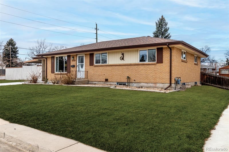 6691 S Wellington Ct, Centennial, CO 80121