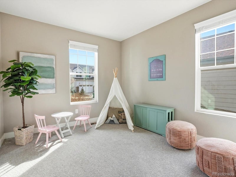 4162 Forever Cir, Castle Rock, CO 80109