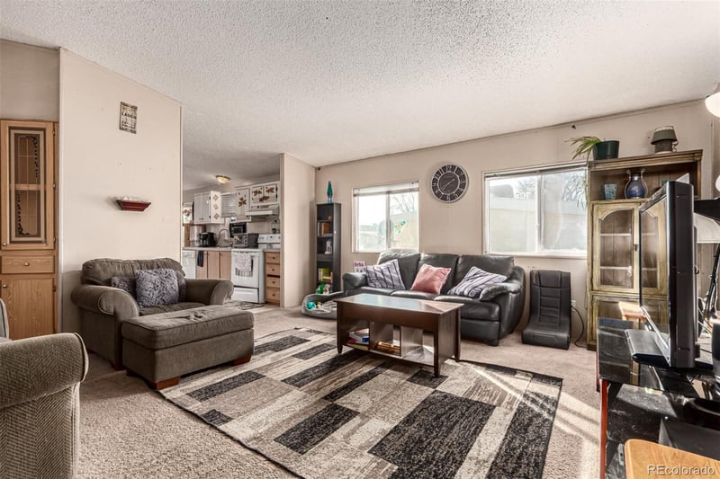 2885 Midway Blvd, Denver, CO 80234