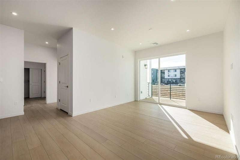 6153 Ceylon St #106, Denver, CO 80249