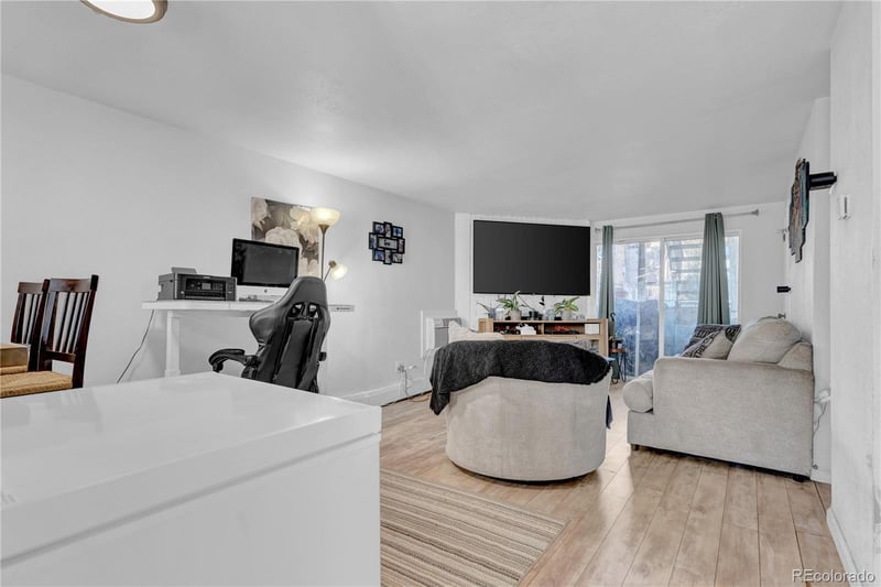 2190 Holly St #116, Denver, CO 80222