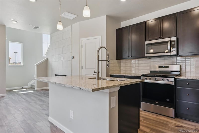 6720 Merseyside Ln, Castle Pines, CO 80108