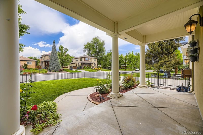 940 Kearney St, Denver, CO 80220