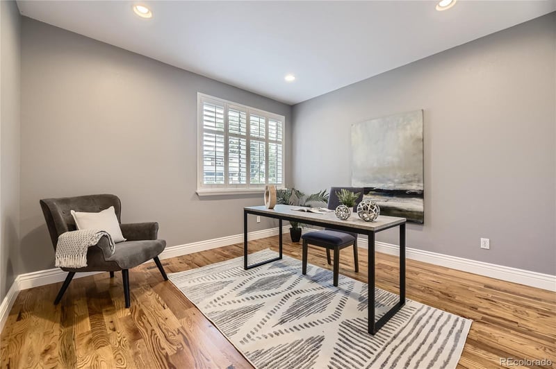 940 Kearney St, Denver, CO 80220