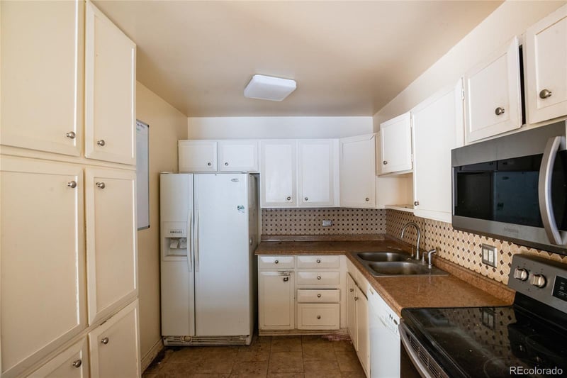 9625 Center Ave #8A, Denver, CO 80247