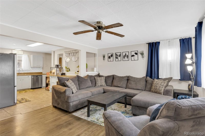 12446 Alaska Pl, Aurora, CO 80012