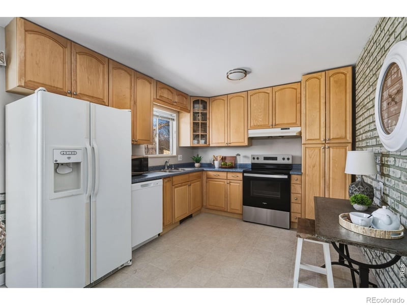 1121 Ponderosa Dr, Fort Collins, CO 80521