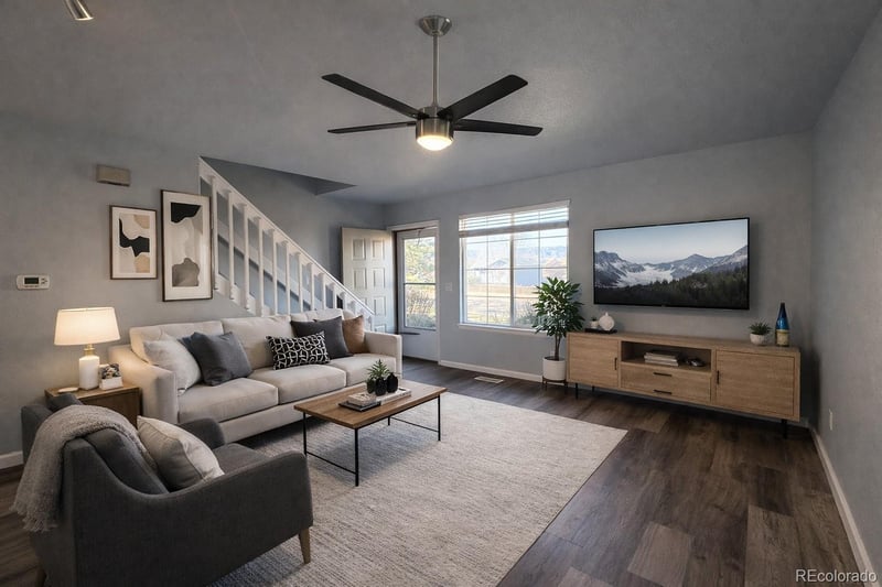 805 Summer Dr, Highlands Ranch, CO 80126