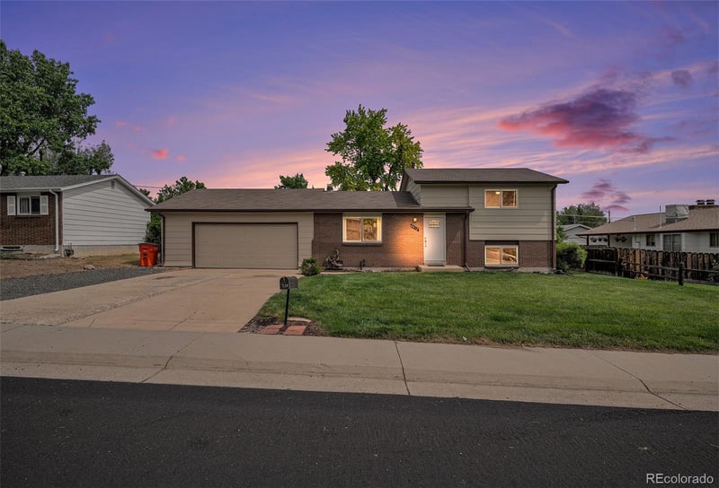 6413 76th Ave, Arvada, CO 80003