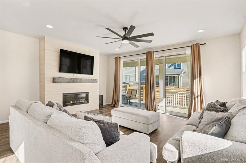 3866 Fultondale St, Aurora, CO 80019