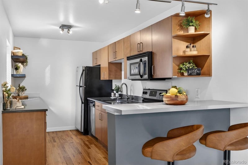 1245 Columbine St #207, Denver, CO 80206