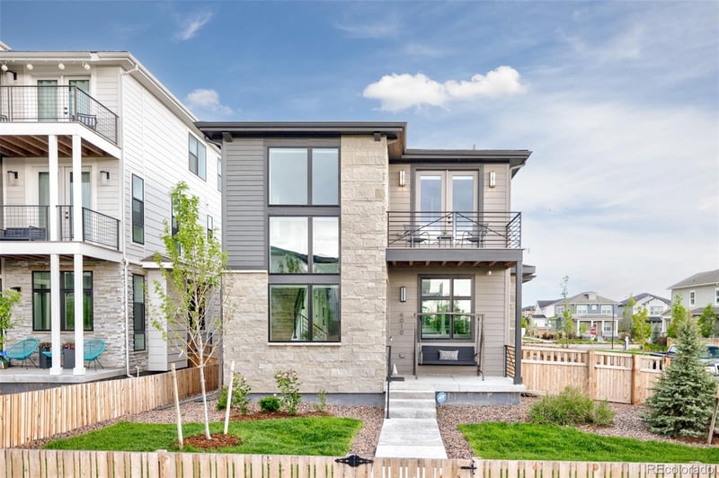 6010 Perth St, Aurora, CO 80019