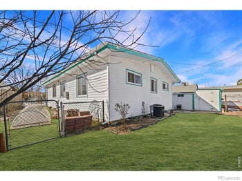 2604 14th Ave Ct, Greeley, CO 80631