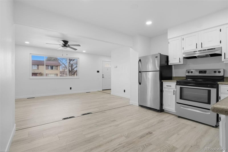 12254 Beekman Pl, Denver, CO 80239