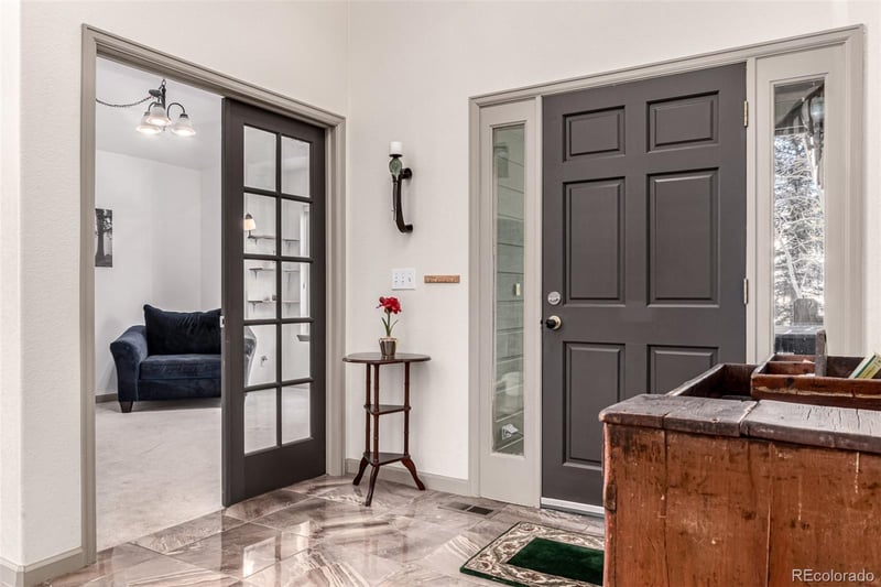 308 Red Hawk Cir, Silverthorne, CO 80498