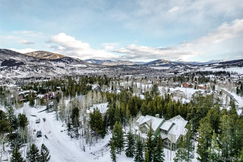 308 Red Hawk Cir, Silverthorne, CO 80498