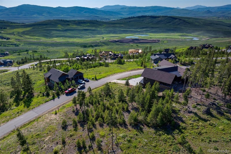 620 Pawnee Ln, Granby, CO 80446