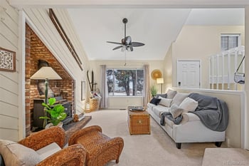 8079 Meadowdale Sq, Niwot, CO 80503