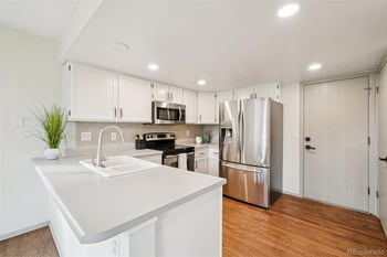 9700 Chenango Ave, Littleton, CO 80123